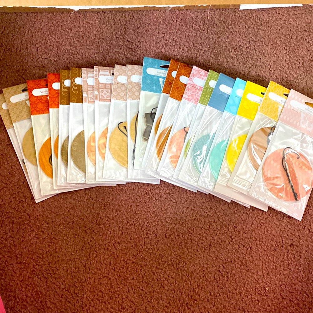 Scentsy scent circles x 20
